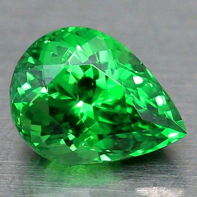 1.42ct天然ツァボライトガーネット【Neon Gree】タンザニア