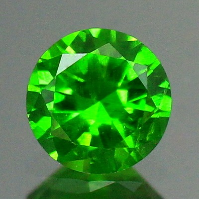 天然デマントイドガーネット 0.35ct 【ロシア】 高品質