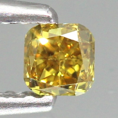 0.231ct天然イエローダイヤモンド【FANCY DEEP YELLOW】中宝ソ付◇CM