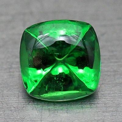 0.90ct天然ツァボライトガーネット【バフトップカット】