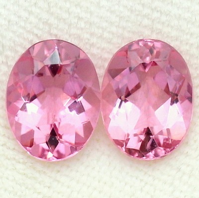 3.35ct/2P天然モルガナイト【TOP　PINK】絶賛カラー　ペア　ブラジル　