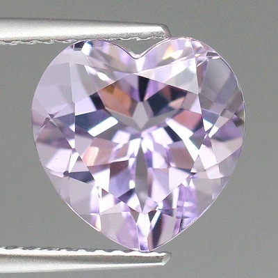 天然ピンクアメシスト 10mm  【ハート】 ワンランクアップの輝き