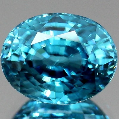 天然ジルコン 4.53ct 【ビューティフルブルー】