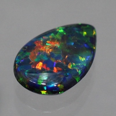 0.71ct天然ブラックオパール【レッドマルチ遊色】黒生地