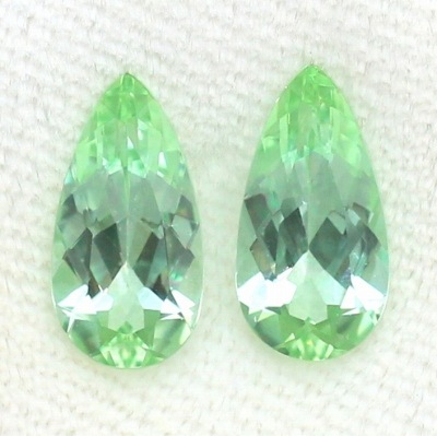 2.35ct/2P天然トルマリン【ミントグリーン】極上ペア アフガニスタン