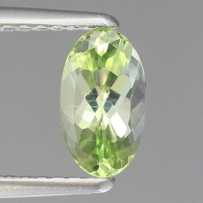 天然ゾイサイト 0.79ct 【タンザナイト】 グリーン
