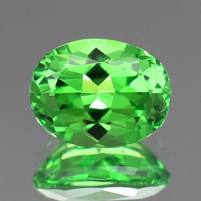 天然ツァボライトガーネット 0.51ct 【UV蛍光反応】