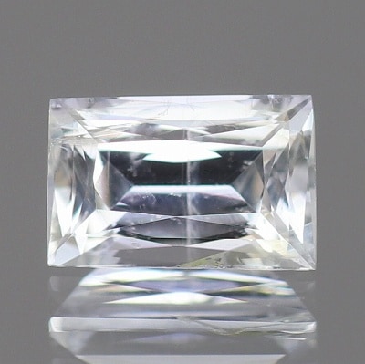 天然エレメーエファイト 0.45ct 【ジェレメジェバイト】　カラーレス