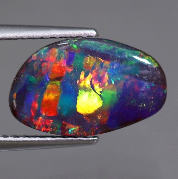 天然ボルダーオパール 2.74ct 【オールカラー】 激変美遊色 ◇コレマ品