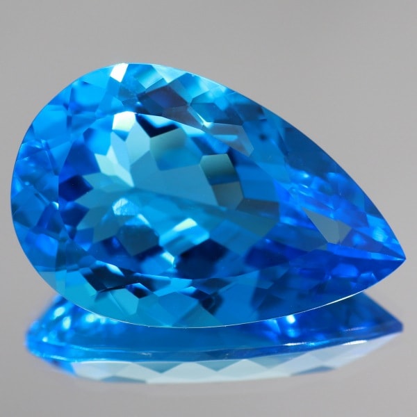 天然トパーズ 19.03ct 【美色スイスブルー】 ペアシェイプ