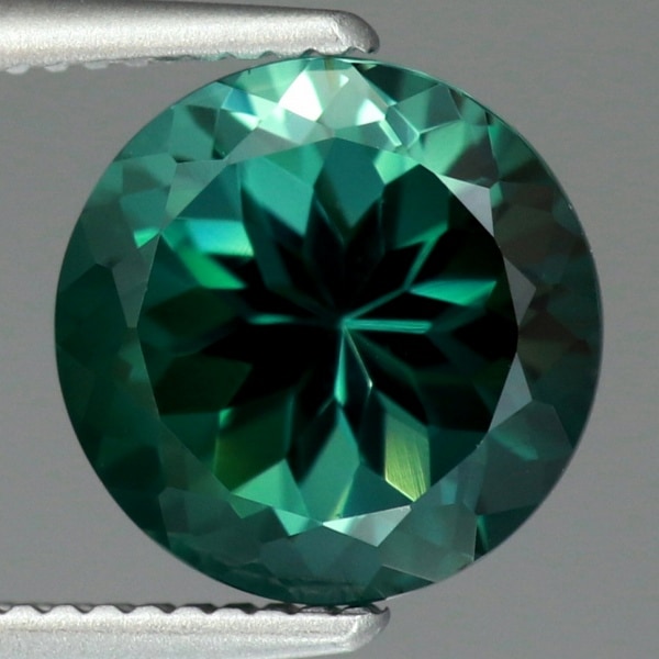 天然グリーントルマリン2.50ct【コンゴ】☆鮮やかグリーン☆ 天然グリーントルマリン2.50ct【コンゴ】☆鮮やかグリーン☆