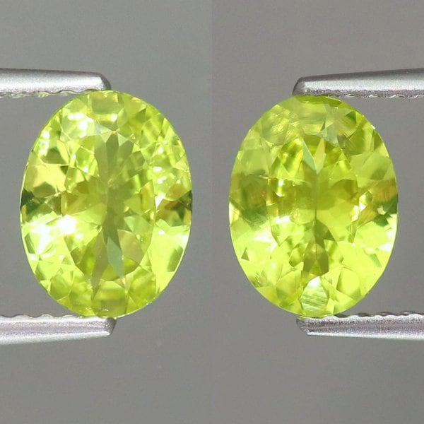 天然クリソベリル 2.36ct/2P 【パロットイエロー】 ペア