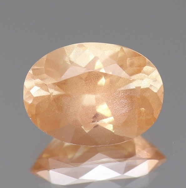 天然オレゴンサンストーン 0.66ct 【ラブラドライト】