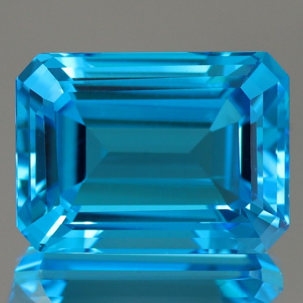 天然トパーズ 15.90ct 【スイスブルー】 ブラジル