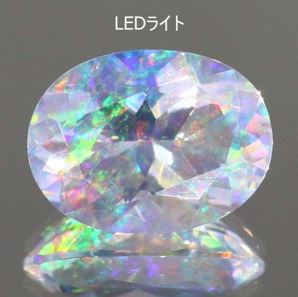 天然ウォーターオパール 0.81ct 【ファセットカット】 メキシコ