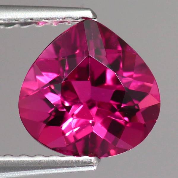 魅力的な濃厚ピンク♪
