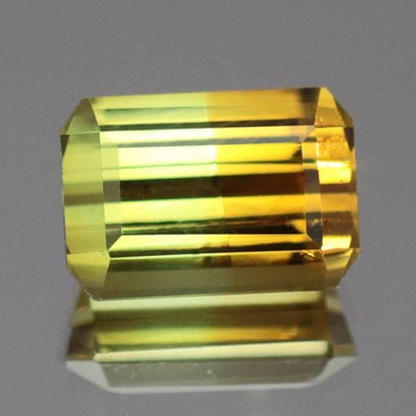 天然クリソベリル 0.63ct 【バイカラー】 中宝研ソ付