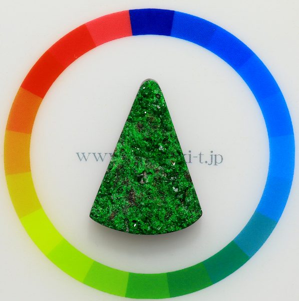 天然ウバロバイトガーネット 20.10ct 【ロシア】