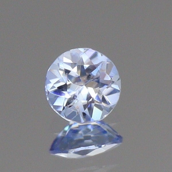 天然ベニトアイト 0.04ct 【ライトブルー】 アメリカ