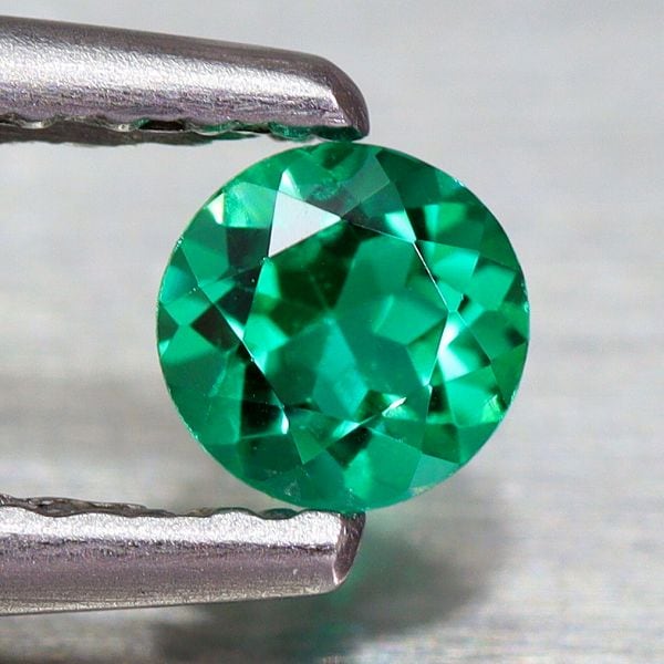 天然エメラルド 0.14ct 【コロンビア】 ラウンドカット