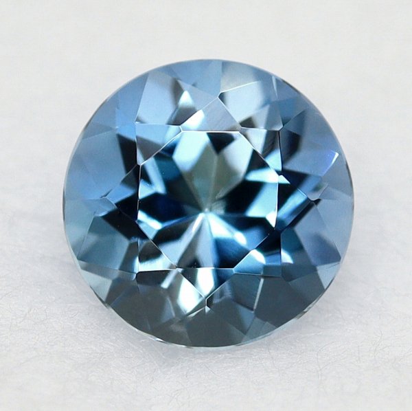天然アクアマリン 0.72ct 【サンタマリア・アフリカーナ】 無処理