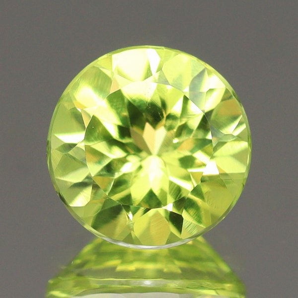 天然クリソベリル 1.00ct 【パロットイエロー】 ラウンド