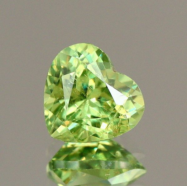 美品  天然デマントイドガーネット 0.26ct 【ハート】 マダガスカル ピアス