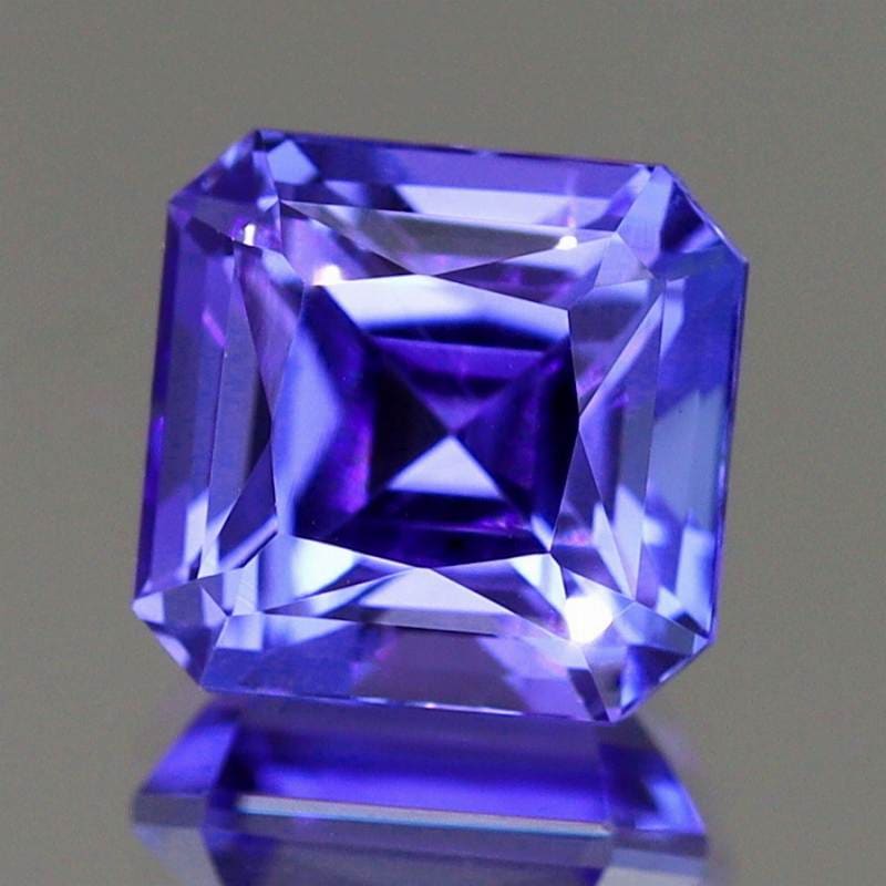 天然タンザナイト 1.22ct 【煌く美発色】