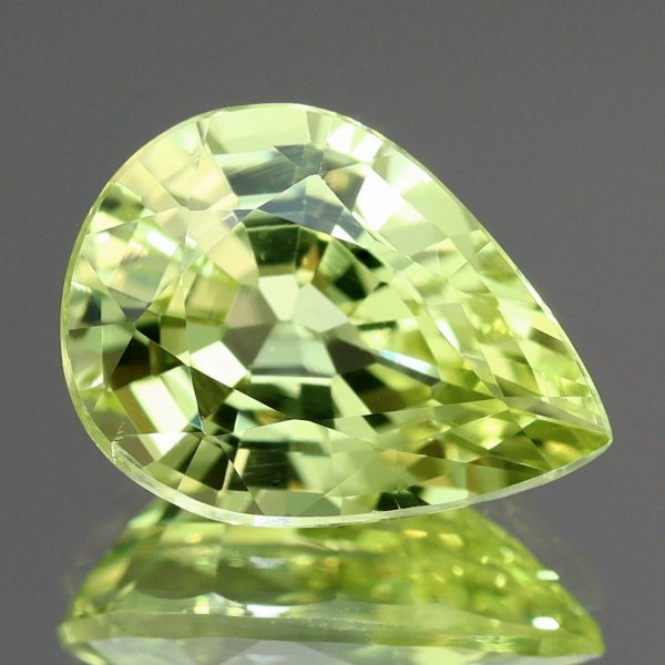 天然クリソベリル 2.31ct 【イエロー】 ペアシェイプ