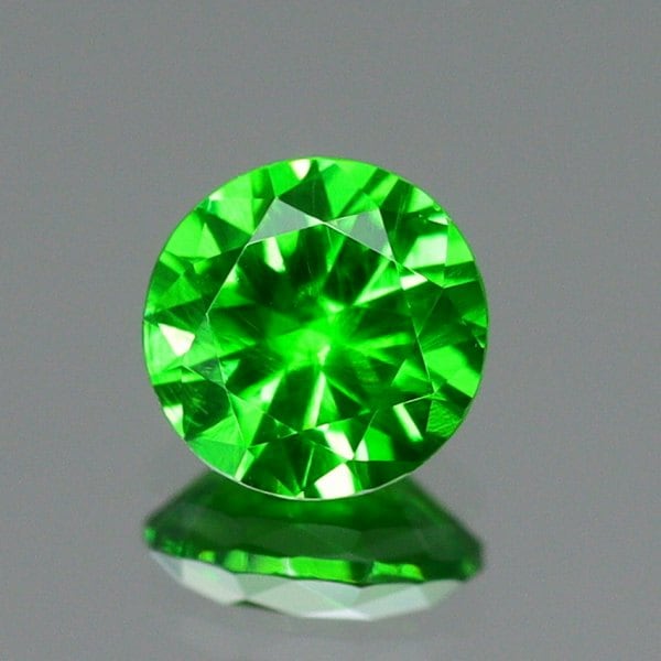 天然デマントイドガーネット 0.20ct 【ビビットグリーン】 ロシア