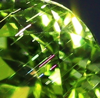 天然ペリドット 0.36ct 【隕石】 パラサイト ラウンド