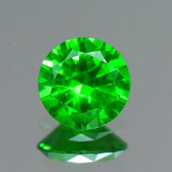 天然デマントイドガーネット 0.17ct 【ビビットグリーン】 ロシア