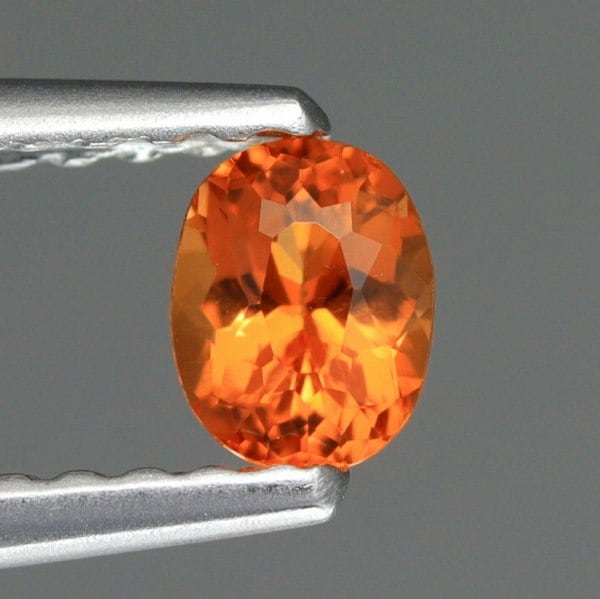 天然トリプライト 0.27ct 【美発色オレンジ】 レアストーン　日独ソ付