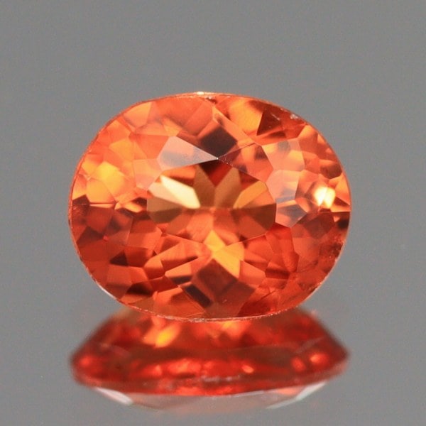 天然トリプライト 0.38ct 【美発色オレンジ】 レアストーン　日独ソ付