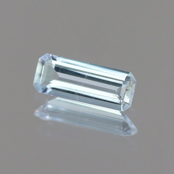 天然エレメーエファイト 0.12ct 【ジェレメジェバイト】 ナミビア