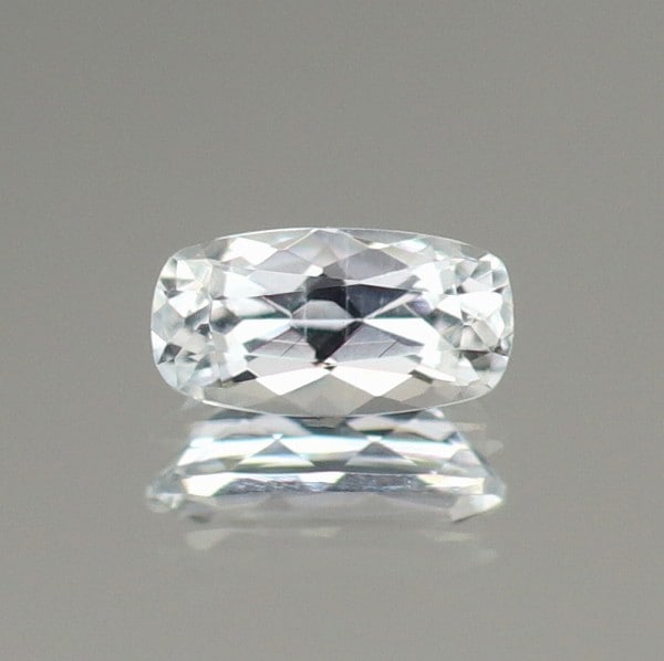 天然エレメーエファイト 0.10ct 【ジェレメジェバイト】 ナミビア