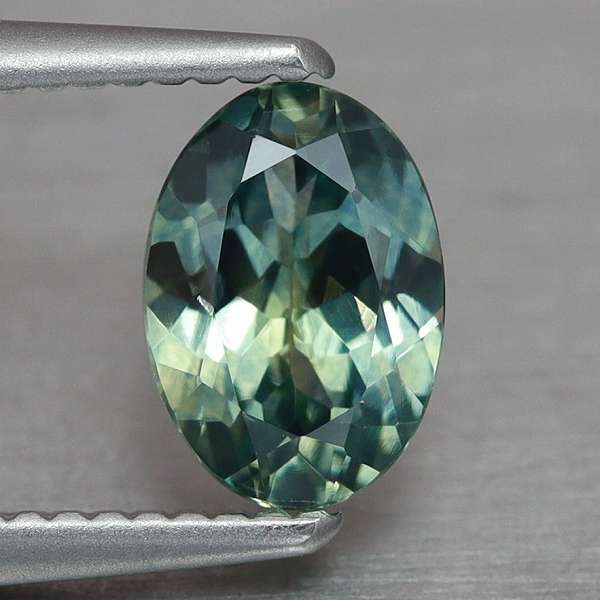 天然サファイア 0.78ct 【マルチグリーン】 モンタナ 天然サファイア 0.78ct 【マルチグリーン】 モンタナ