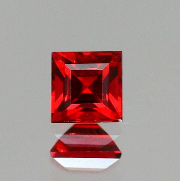 天然スピネル 0.12ct 【レッド】 ミャンマー