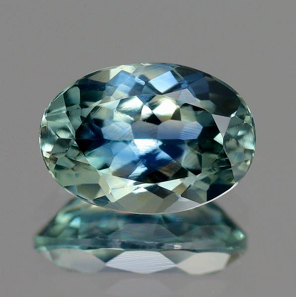 天然サファイア 0.81ct 【マルチブルー】 モンタナ