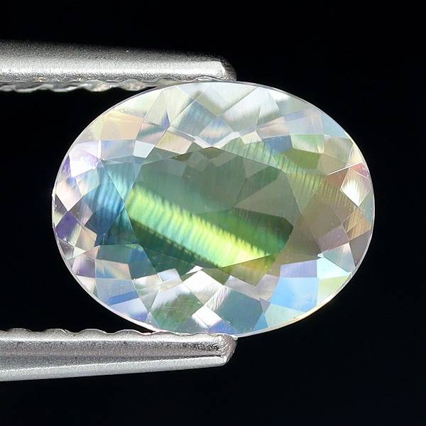 天然アンデシンラブラドライト 0.78ct 【レインボー】 オーバル