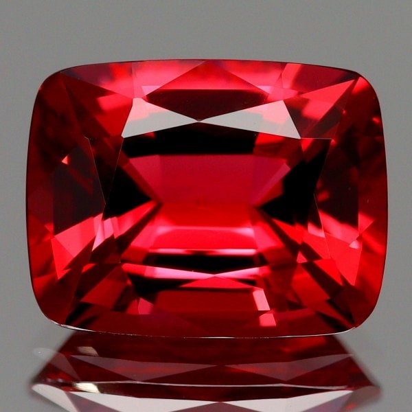 天然スピネル 1.80ct 【レッド】 ジェム品質 GIA鑑別書