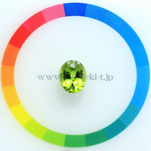 天然ペリドット 3.60ct 【バフトップカット】