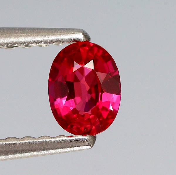 天然ルビー 0.28ct 【非加熱】 モザンビーク 鑑別付