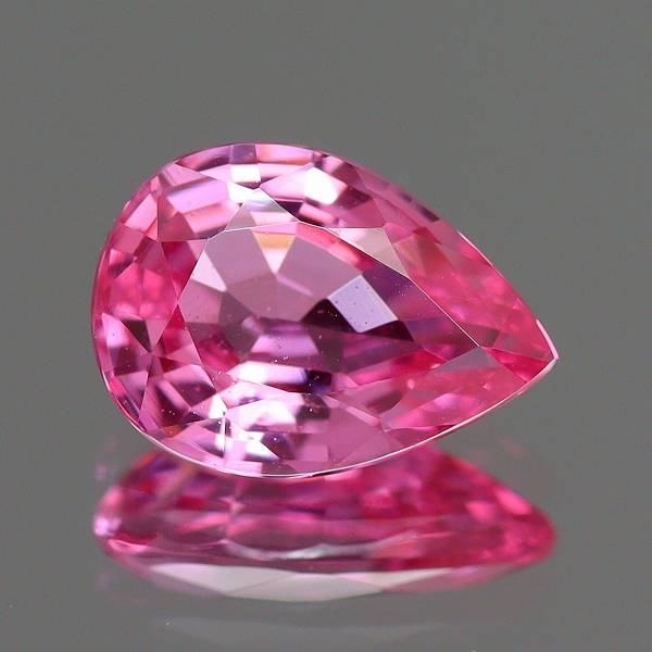 【即購入可能】ピンクサファイア(天然サファイア) 天然ピンクサファイア 0.84ct【マダガスカル】 ペアシェイプ