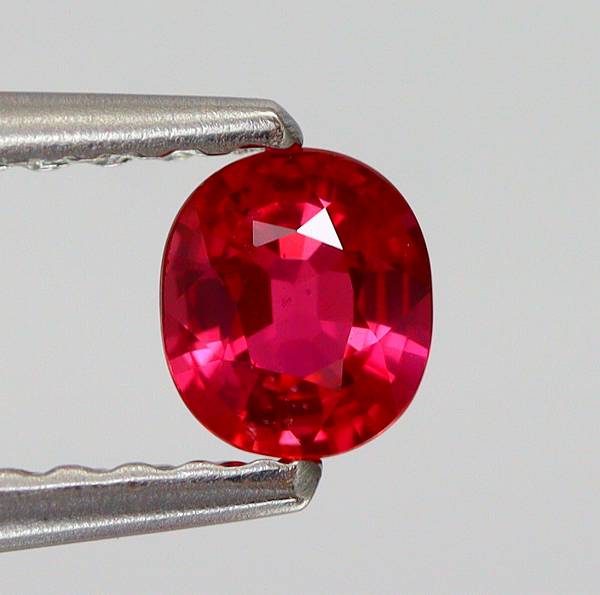 天然ルビー 0.30ct 【非加熱】 モザンビーク 鑑別付