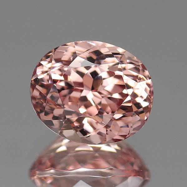 天然マラヤガーネット 1.04ct 【シャンパンピンク】 タンザニア