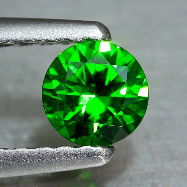 天然デマントイドガーネット 0.33ct 【VIVID NEON GREEN】 ロシア