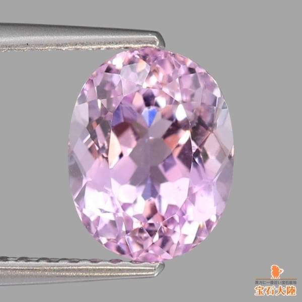 ピンククンザイト クンツァイト宝石-夕方に欠かせないピンクの宝石