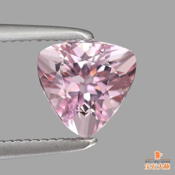 ナイジェリア産モルガナイト 0.63ct