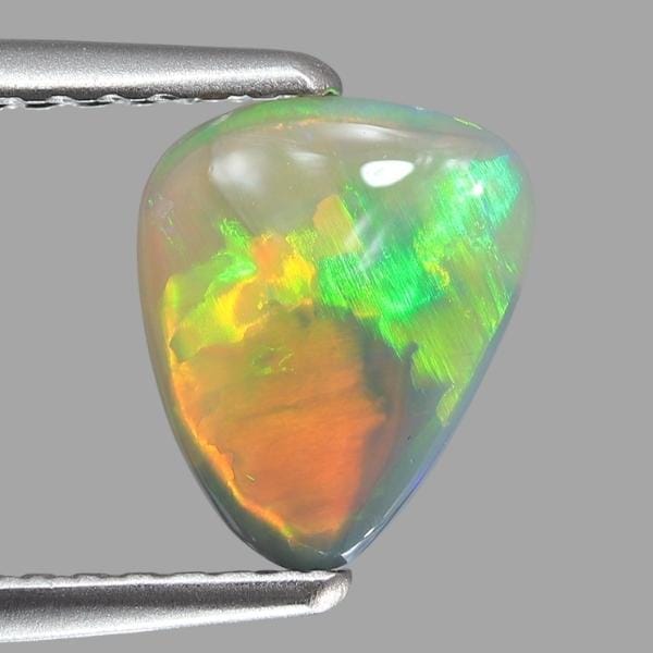 天然ブラックオパール 0.92ct 【オレンジマルチ遊色】 ライトニングリッジ